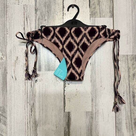 H&M Ikat Print Bikini Bottoms with Side Tie Tassels – Size S - Picture 4 of 4